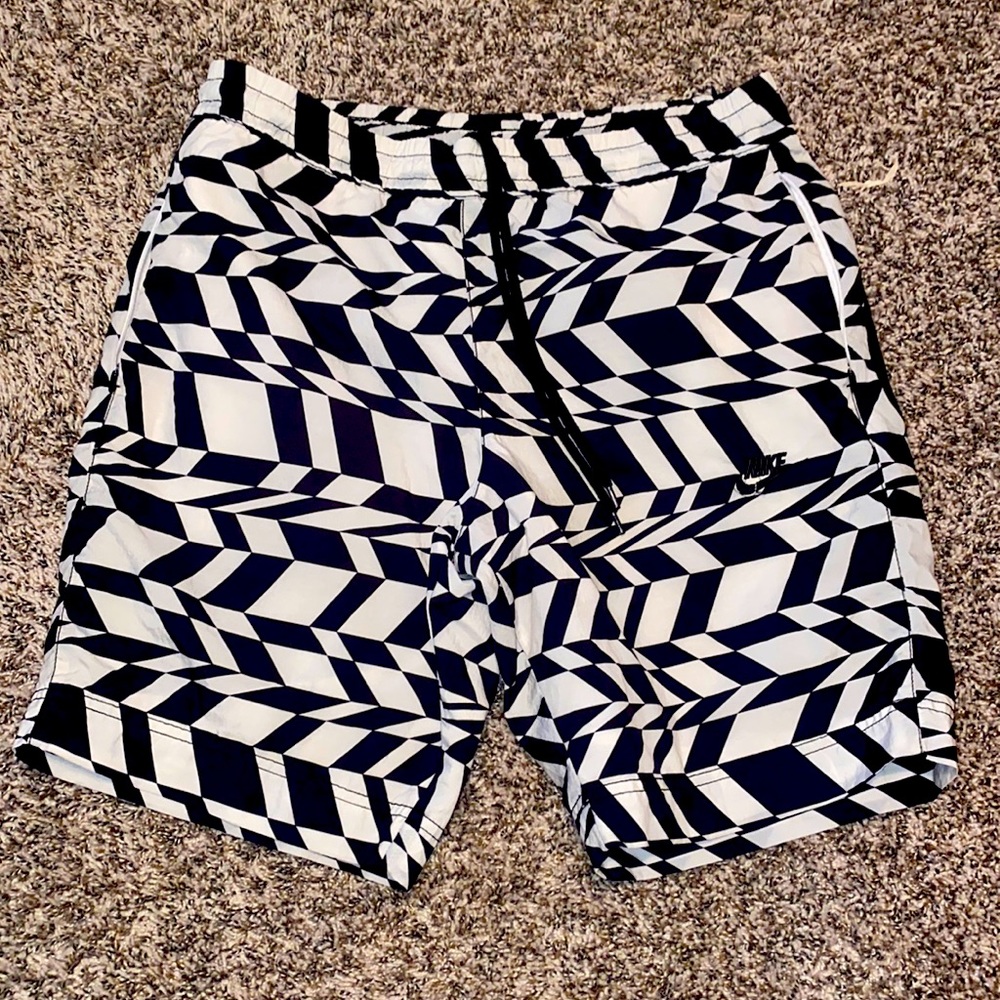 Nike Shorts (playboi carti)